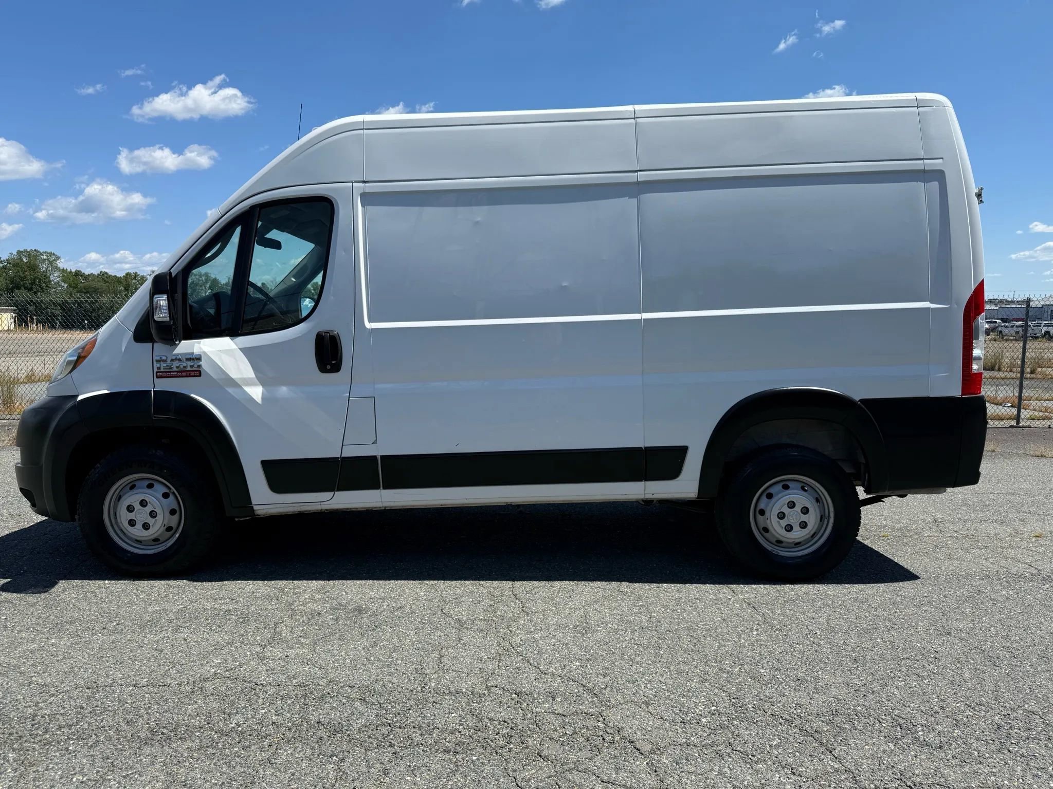Used 2020 RAM ProMaster 1500 image 3