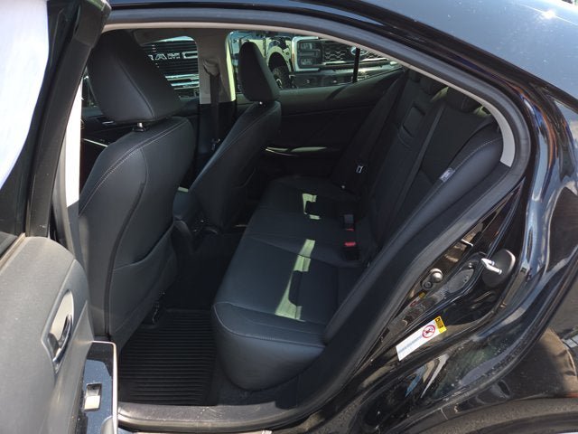 Used 2016 Lexus IS 300 AWD image 12