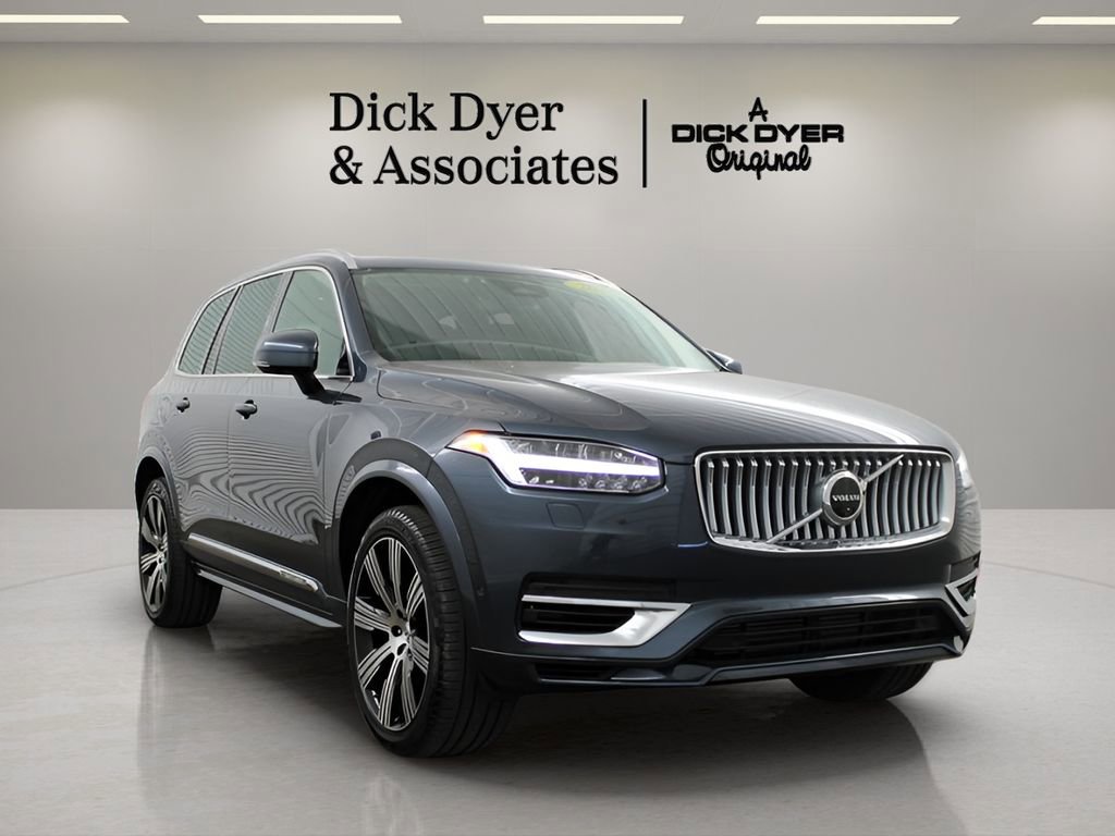 Certified 2024 Volvo XC90 T8 Plus w/ Protection Package video 1