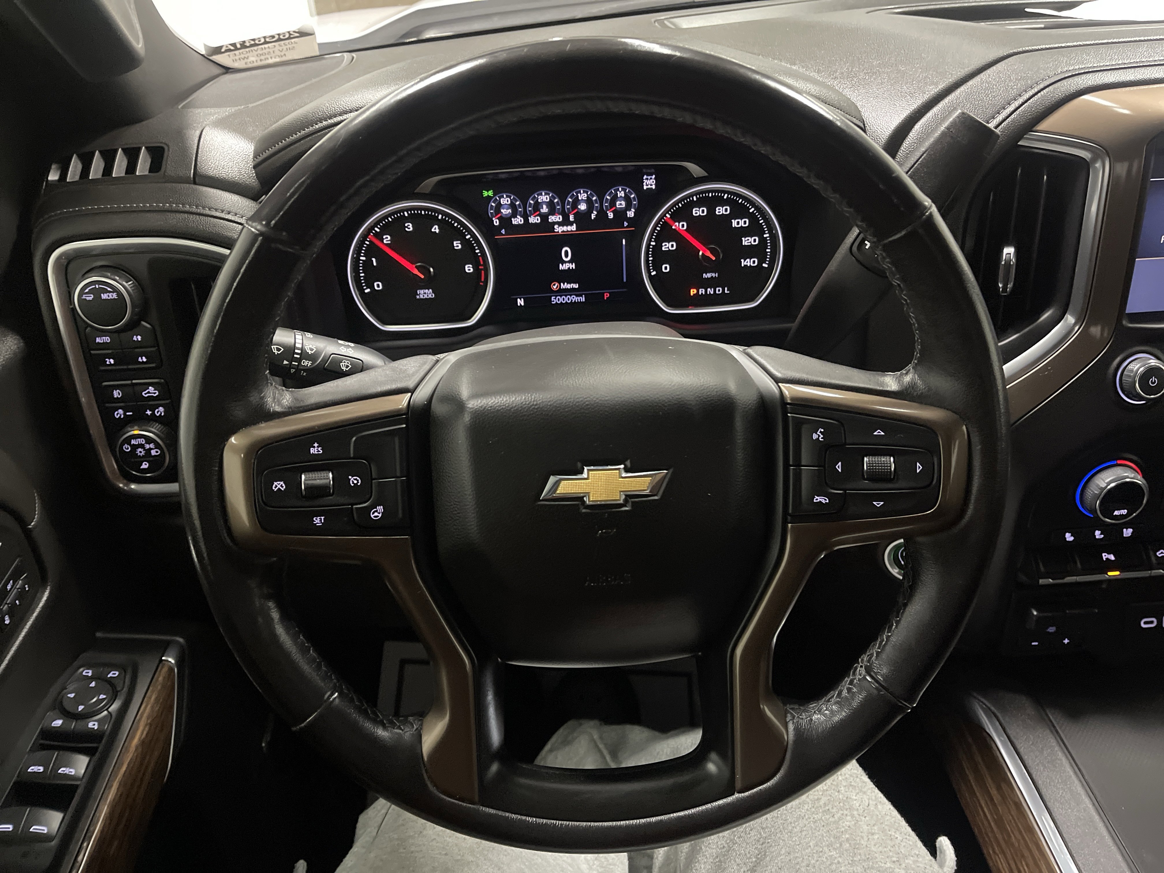 Used 2022 Chevrolet Silverado 1500 High Country AWD/4WD image 29