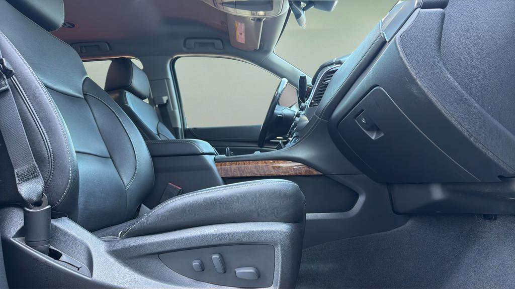 Used 2020 Chevrolet Suburban Premier w/ Max Trailering Package image 11