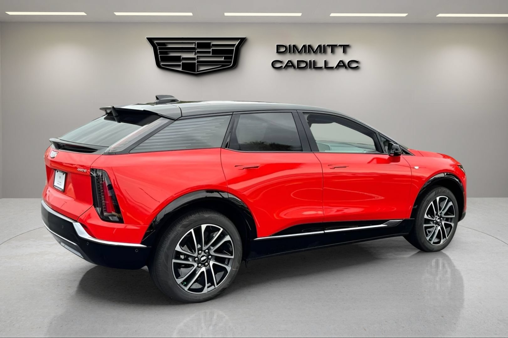 New 2026 Cadillac Optiq Sport 2 RWD image 5