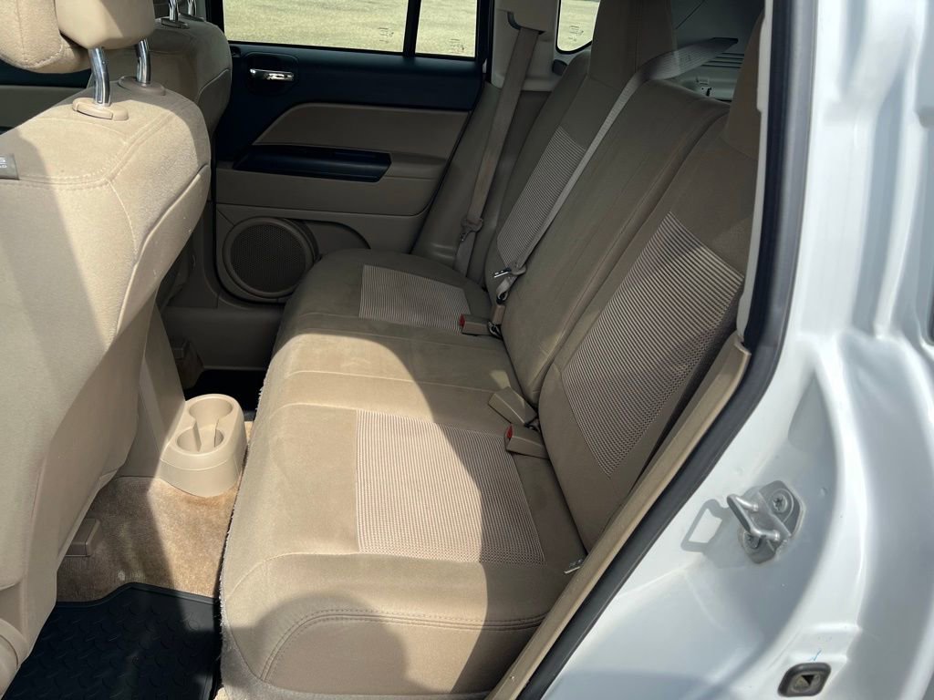 Used 2017 Jeep Compass Sport w/ Power Value Group image 21