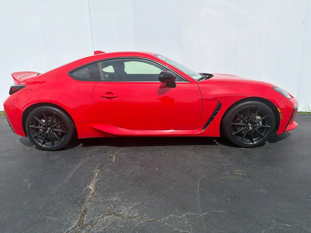 Certified 2023 Toyota GR86 Premium RWD image 2