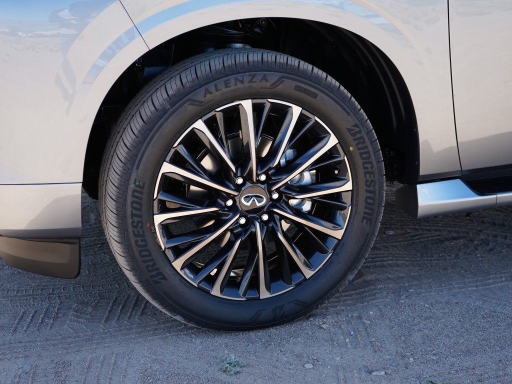 New 2026 INFINITI QX80 Autograph image 3