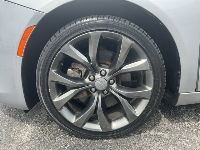 Used 2015 Chrysler 200 C w/ Navigation & Sound Group I image 8