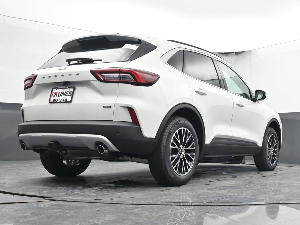 New 2026 Ford Escape SE w/ Class II Trailer Tow Package image 49