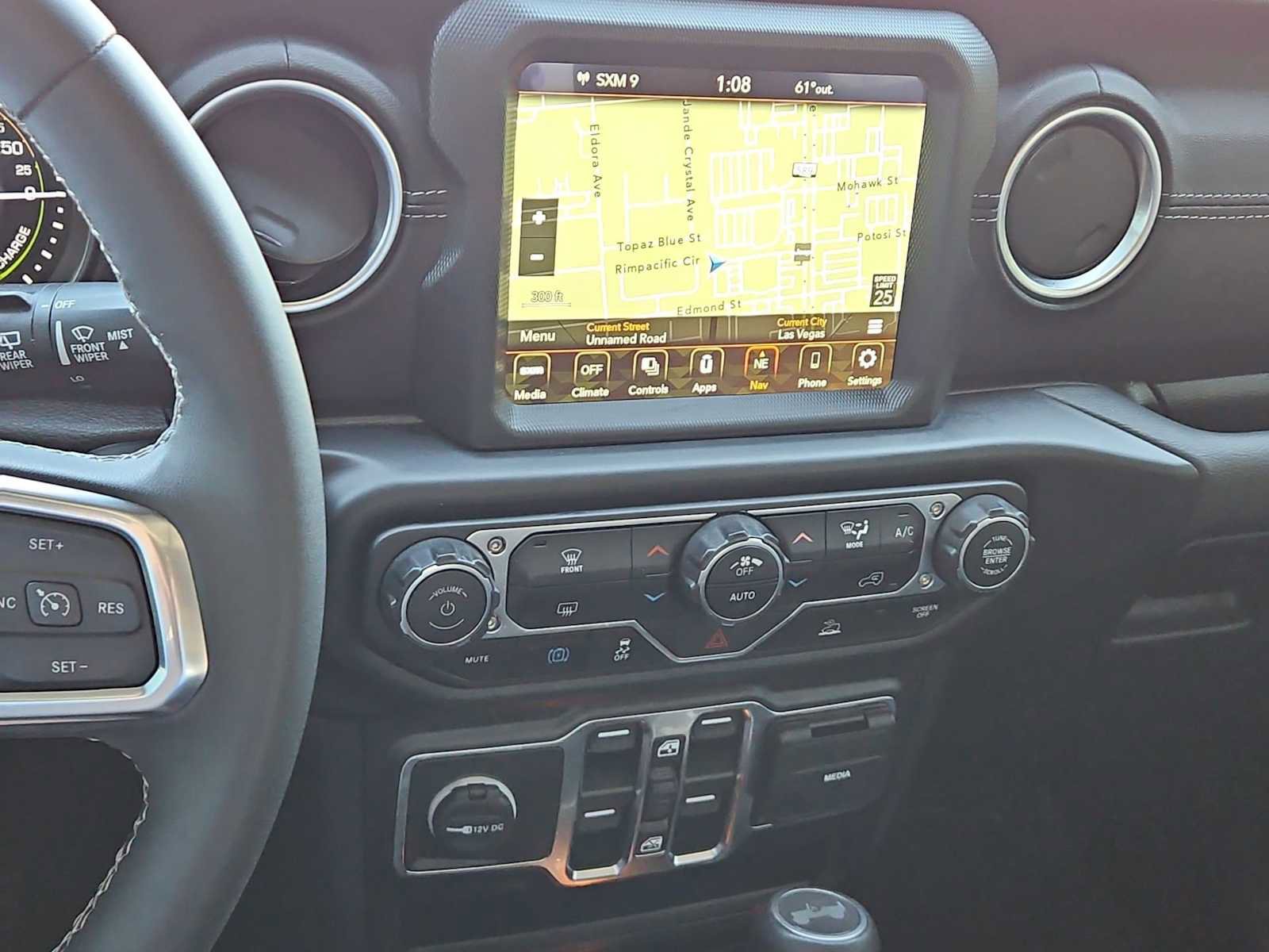 Used 2023 Jeep Wrangler Sahara image 26