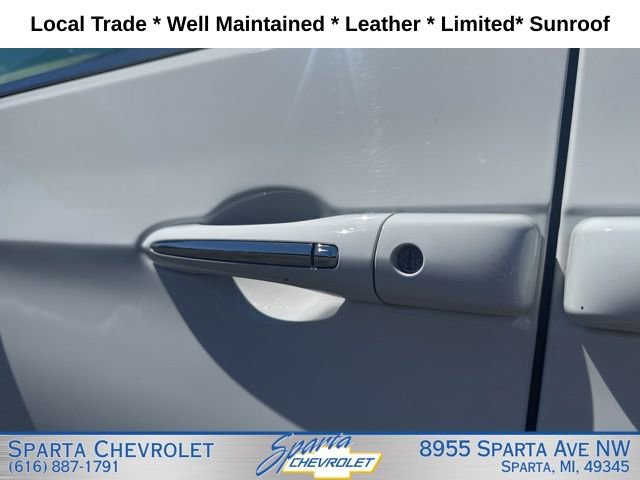 Used 2022 Chrysler Pacifica Limited image 9