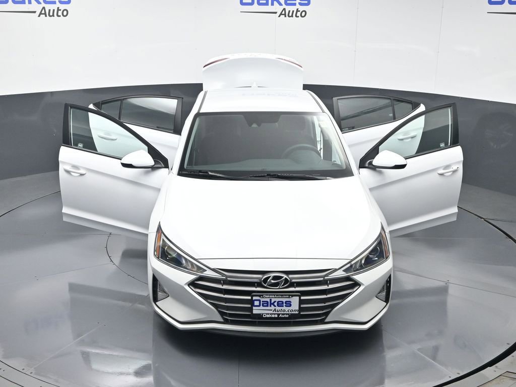 Used 2020 Hyundai Elantra SEL w/ Winter Weather Package image 56