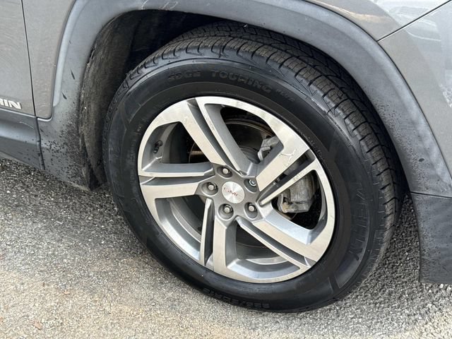Used 2019 GMC Terrain SLT w/ Infotainment Package II FWD image 8