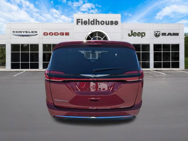 New 2026 Chrysler Pacifica Select FWD image 6