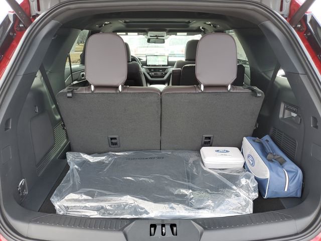 New 2026 Ford Explorer Platinum w/ LUX Leather Package image 39