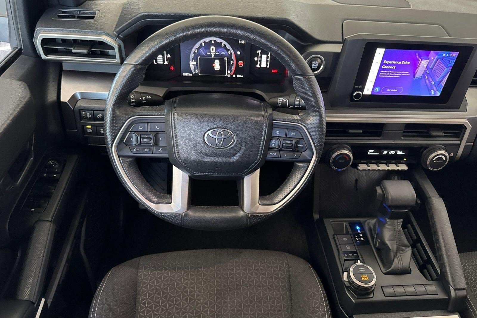 Certified 2025 Toyota 4Runner SR5 AWD/4WD image 28
