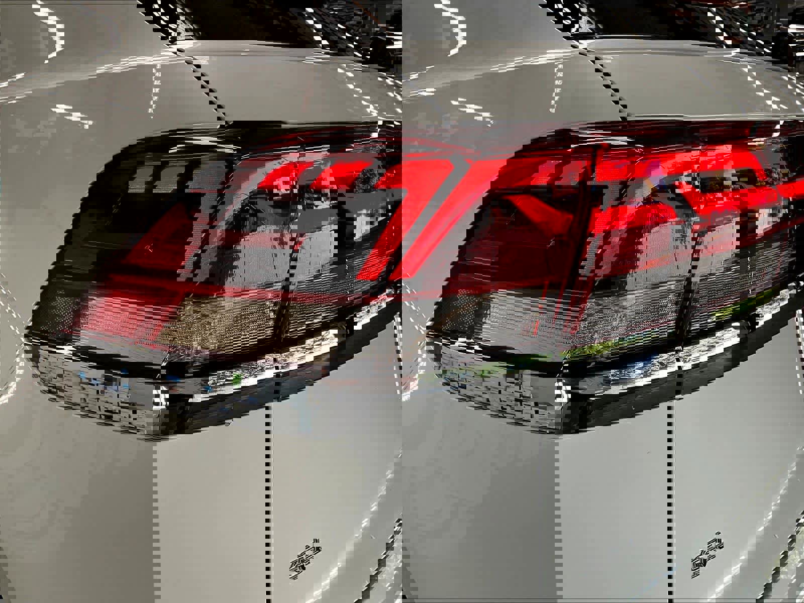 New 2026 Volkswagen Atlas Cross Sport SEL image 25