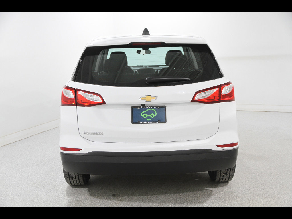 Used 2020 Chevrolet Equinox LS image 18