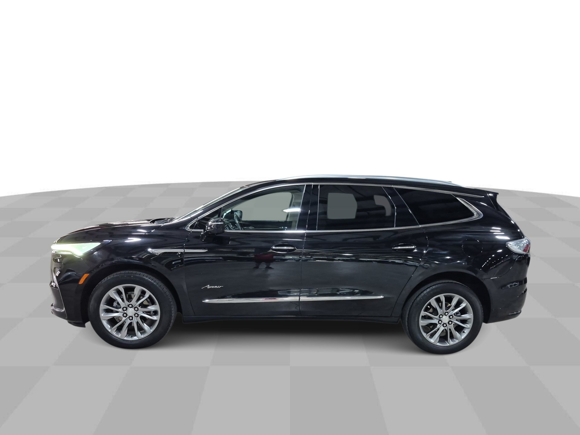 Used 2022 Buick Enclave Avenir w/ Avenir Technology Package AWD/4WD image 6