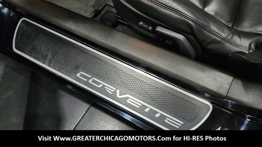Used 2006 Chevrolet Corvette Convertible w/ Preferred Equipment Group RWD image 31