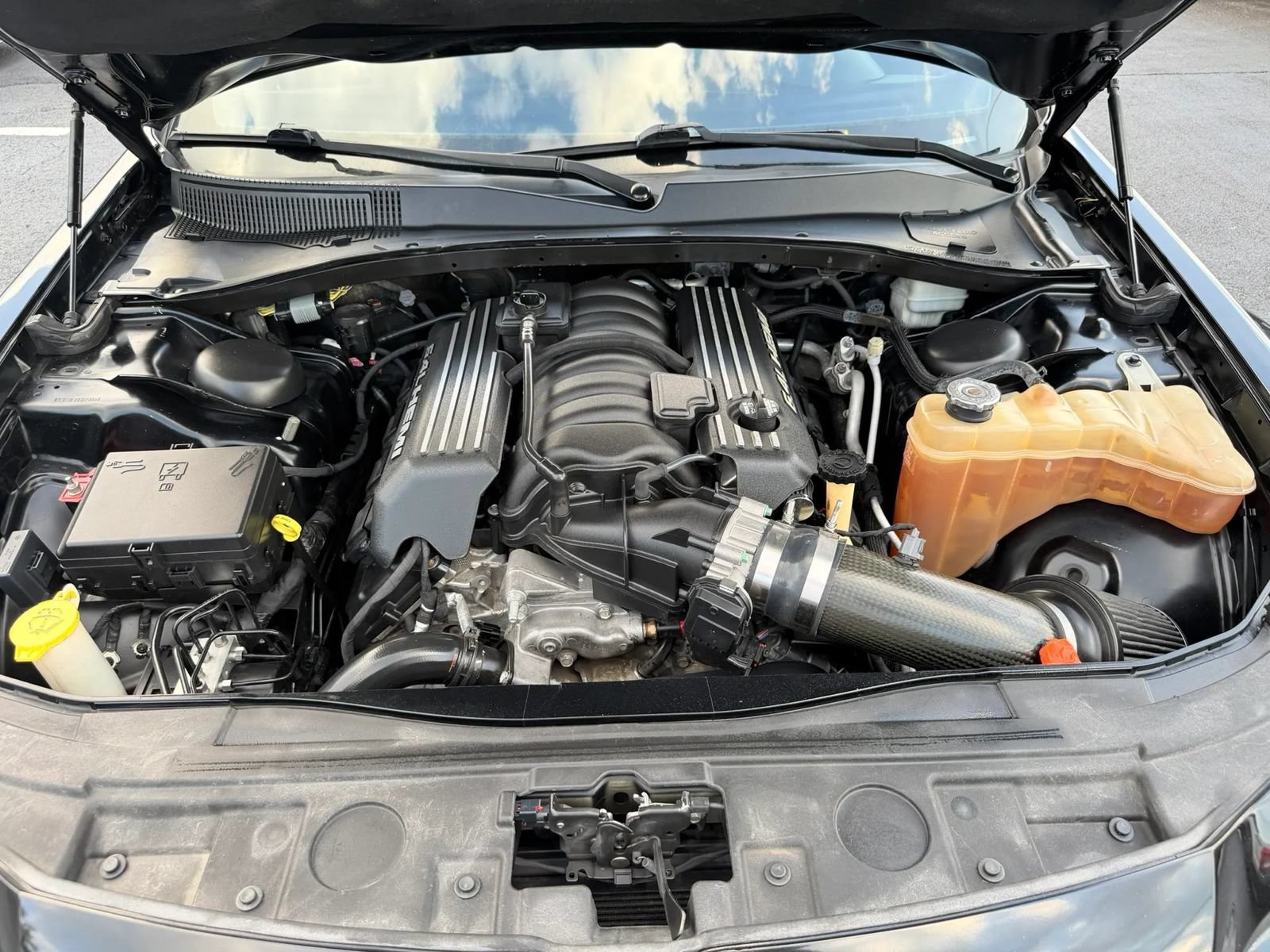 Used 2014 Chrysler 300 SRT8 w/ Leather Interior Group RWD image 20