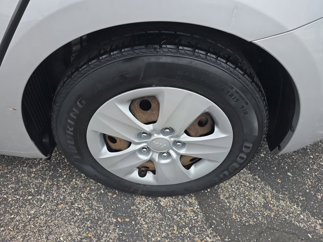 Used 2015 Kia Forte LX image 10