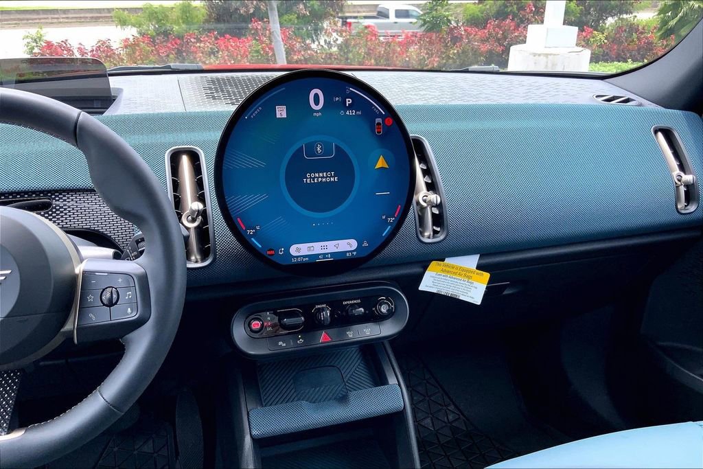 Certified 2025 MINI Cooper Countryman S w/ Comfort Package Max image 7