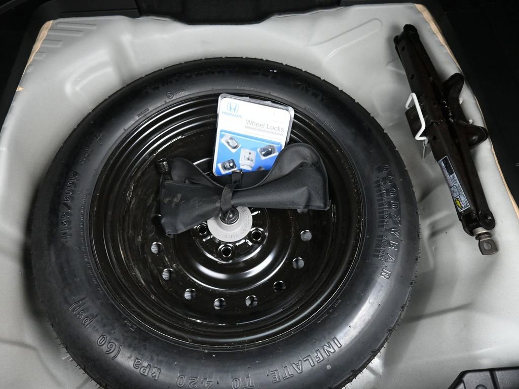 Used 2015 Honda CR-V Touring image 23