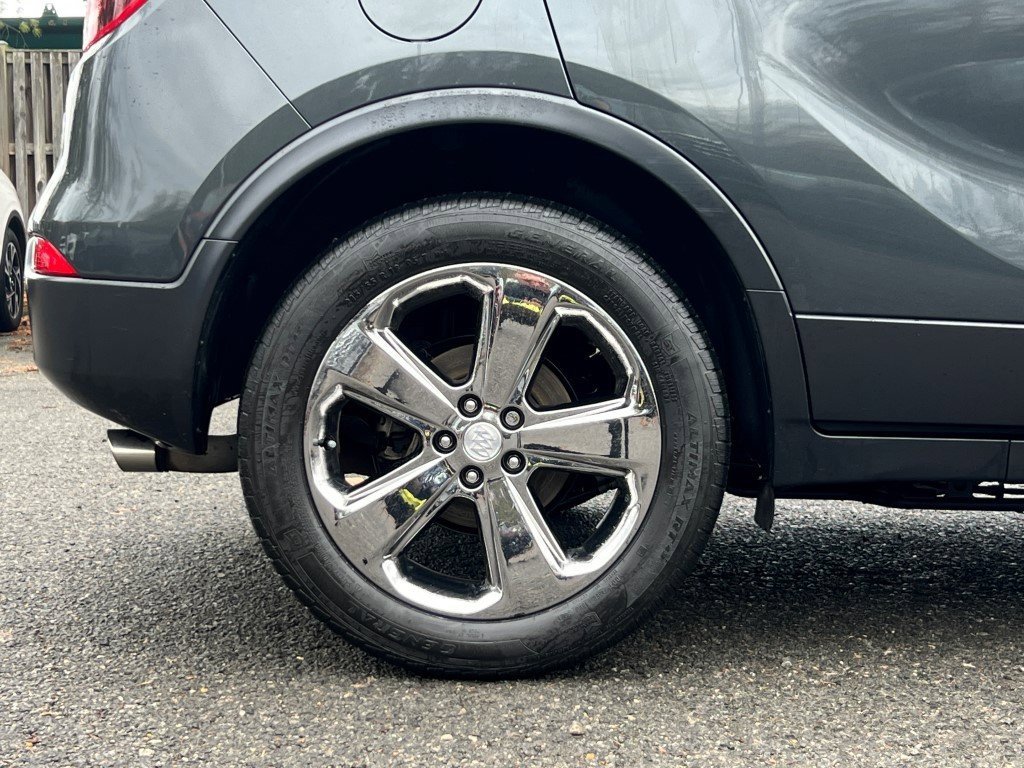 Used 2017 Buick Encore Preferred image 9