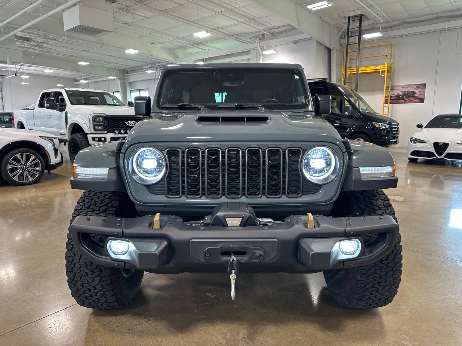 Used 2024 Jeep Wrangler Unlimited Rubicon 392 AWD/4WD image 2