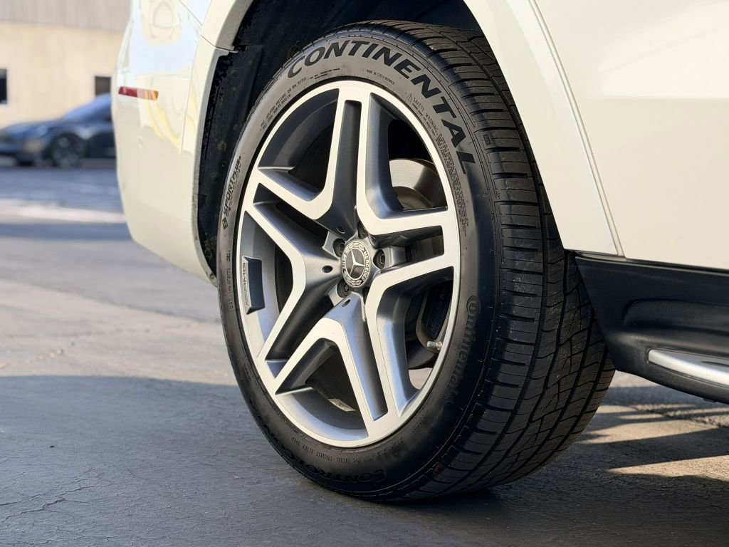 Used 2018 Mercedes-Benz GLS 550 4MATIC image 15