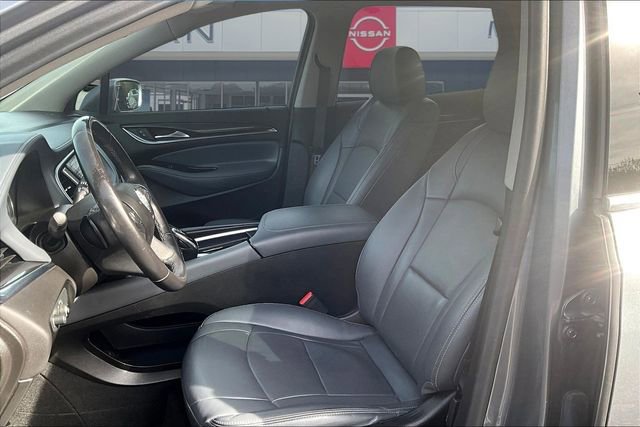 Used 2020 Buick Enclave Essence w/ LPO, Luxury Package AWD/4WD image 18
