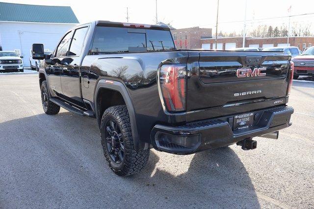 Used 2025 GMC Sierra 2500 AT4 w/ AT4 Premium Plus Package image 16