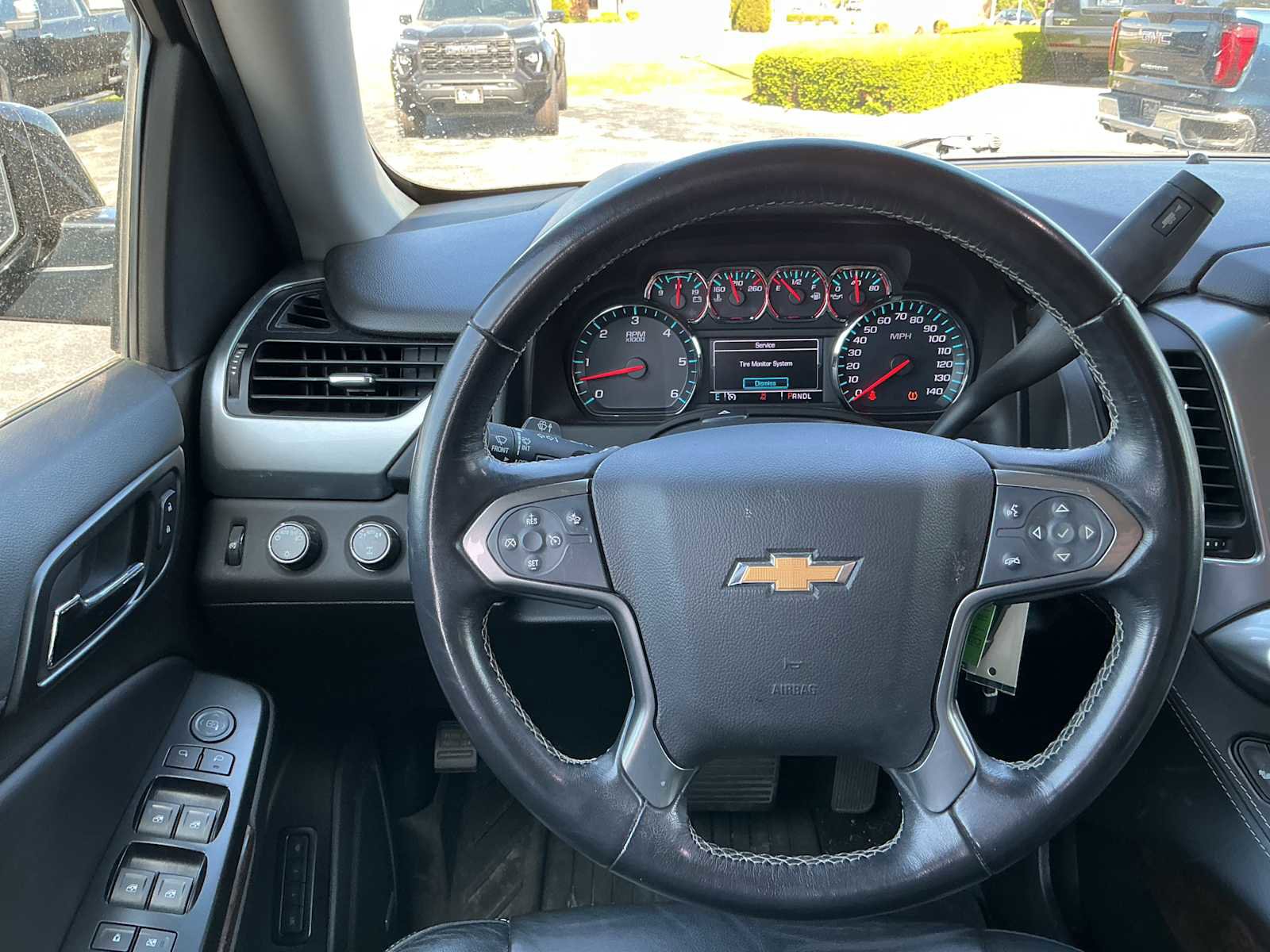Used 2019 Chevrolet Suburban LT AWD/4WD image 8