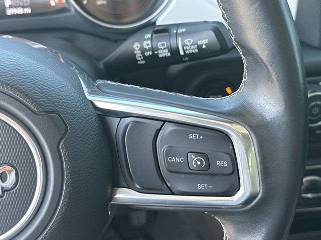 Used 2019 Jeep Wrangler Unlimited Sahara w/ Uconnect 4C Nav & Sound Group AWD/4WD image 28