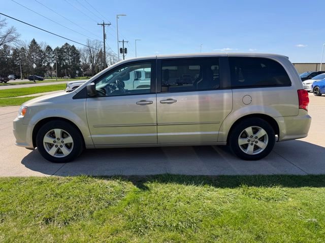Used 2013 Dodge Grand Caravan SE image 3