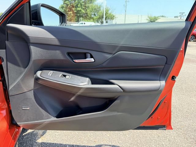 New 2026 Nissan Sentra SR w/ SR Premium Package FWD image 8