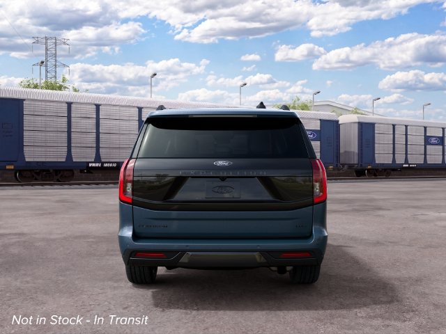 New 2027 Ford Expedition Max Platinum w/ Stealth Appearance Package AWD/4WD image 8