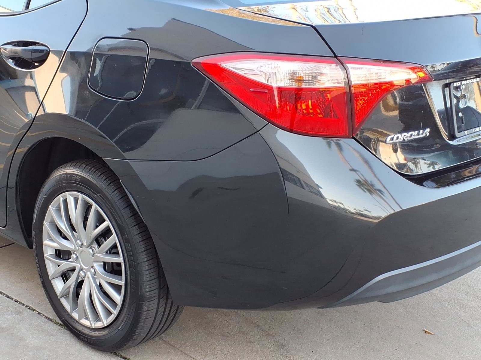 Used 2017 Toyota Corolla SE 50th Anniversary image 18