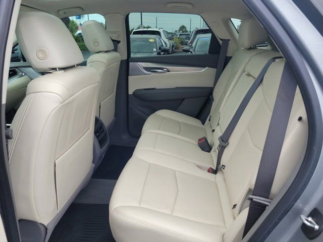 Used 2024 Cadillac XT5 Premium Luxury FWD image 14