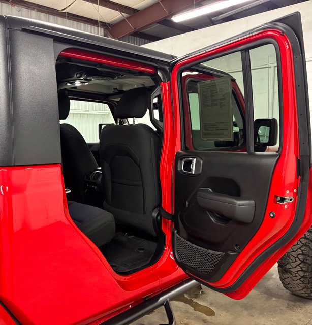 Used 2022 Jeep Gladiator Sport AWD/4WD image 19