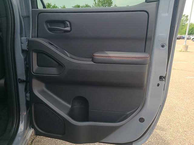 New 2026 Nissan Frontier PRO-4X w/ Pro-4x Convenience Package AWD/4WD image 24