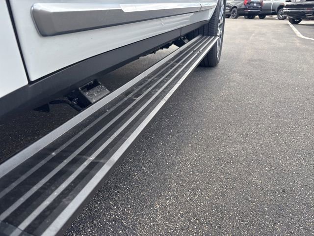 New 2026 GMC Yukon Denali w/ Sun & Power Step Package image 37