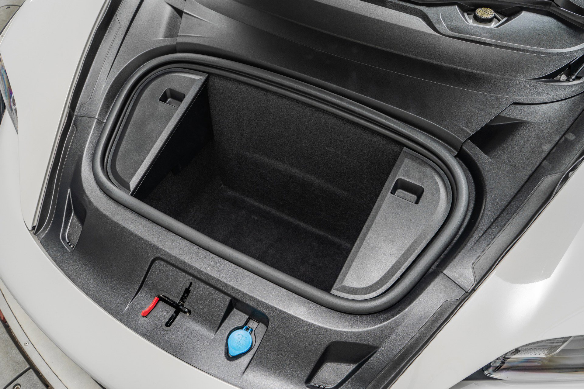 Used 2021 Porsche Taycan Turbo S image 12