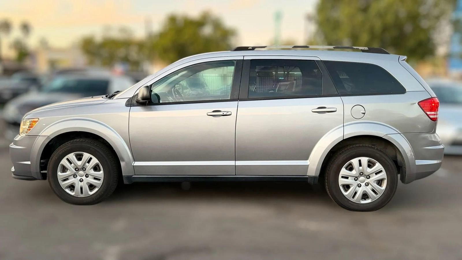 Used 2018 Dodge Journey SE w/ Popular Equipment Group FWD image 5