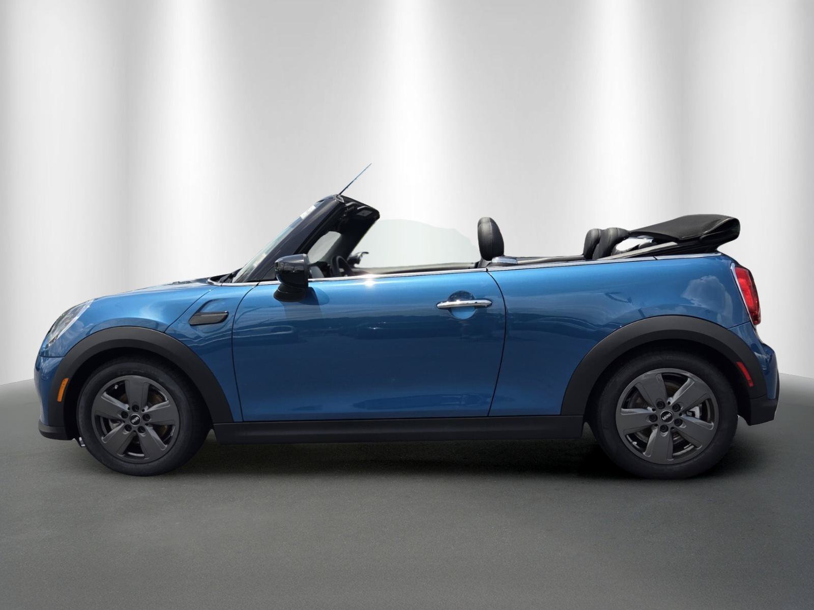 Used 2023 MINI Cooper Convertible FWD image 4
