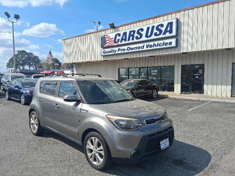 Used 2014 Kia Soul + FWD image 1