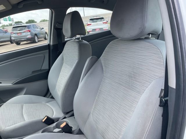 Used 2017 Hyundai Accent SE FWD image 11