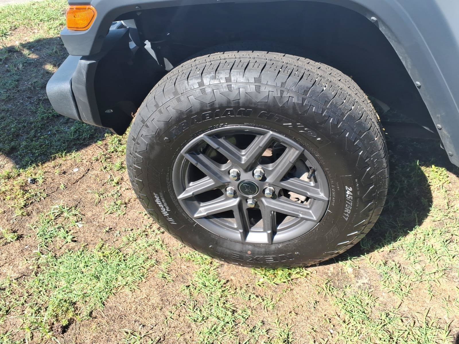 Used 2025 Jeep Wrangler Unlimited Sport AWD/4WD image 6