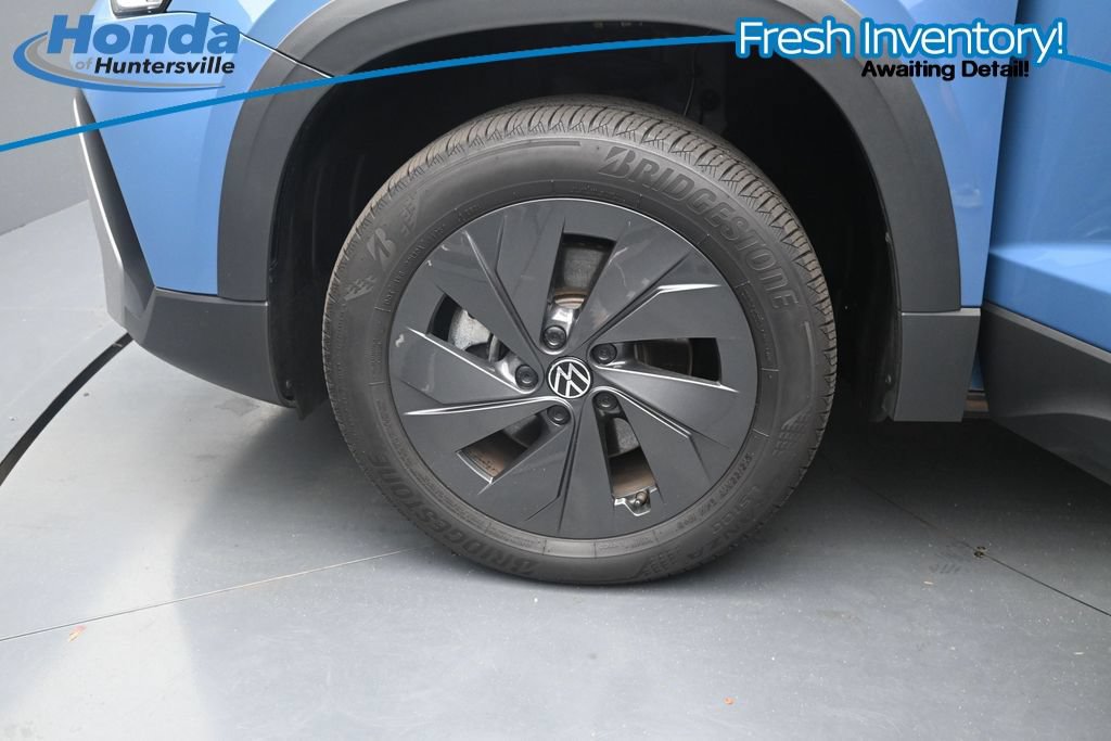 Used 2025 Volkswagen Taos S FWD image 14
