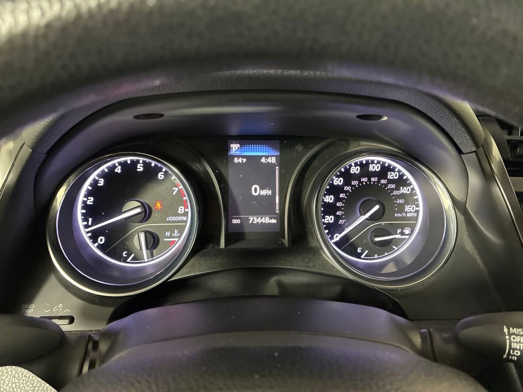Used 2019 Toyota Camry LE image 12