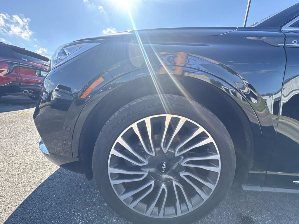 Used 2020 Lincoln Corsair Reserve w/ Equipment Group 201A AWD/4WD image 10